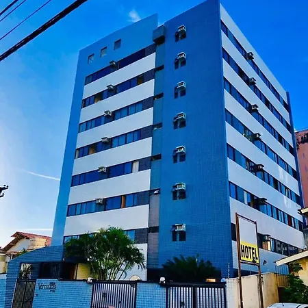 Apto Jatiuca Uma Quadra Da Praia Maceio (Alagoas) Exterior photo